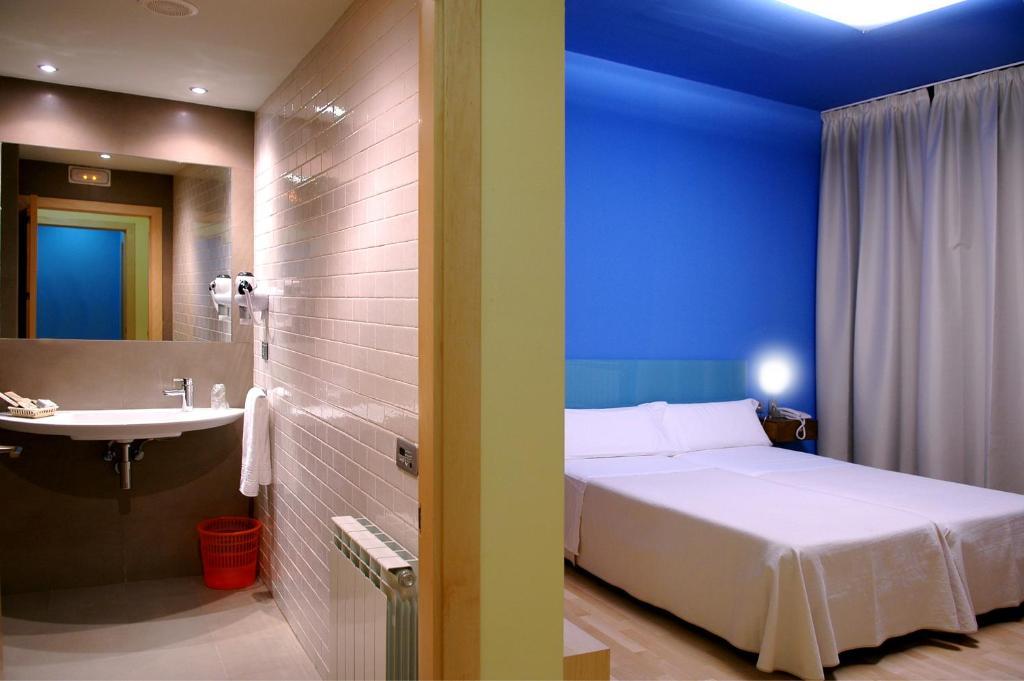 La Merced De La Concordia Tarazona Room photo